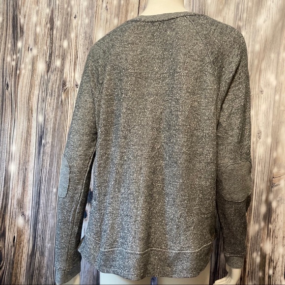 Sale 5 For $25 Roxy Sweat Shirt - Picture 4 of 10